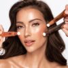 BEAUTY LIGHT WAND & HOLLYWOOD CONTOUR KIT – NIEZBĘDNY ZESTAW DO POLICZKÓW