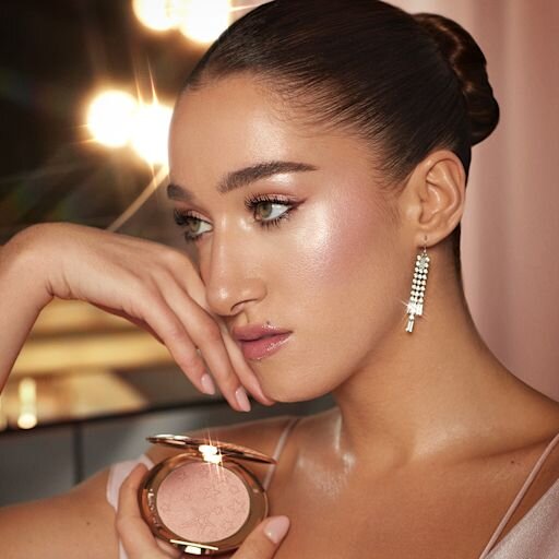 HOLLYWOOD GLOW GLIDE FACE ARCHITECT ROZŚWIETLACZ Pillow Talk GLOW