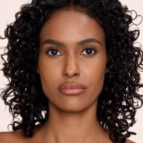 KOREKTOR AIRBRUSH FLAWLESS BLUR 11.5 TAN