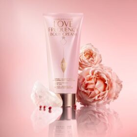 MAGICZNY KREM DO CIAŁA CHARLOTTE’S LOVE FREQUENCY 200 ML