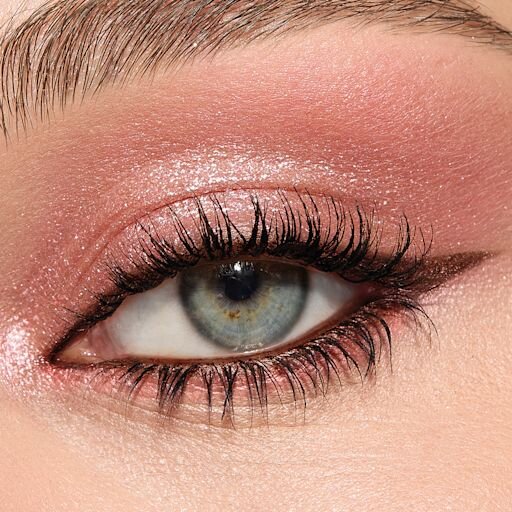 PALETA CHARLOTTE Z TRENDOWYMI KOSMETYKAMI DO POKAZANIA OCZU PINK LOVE