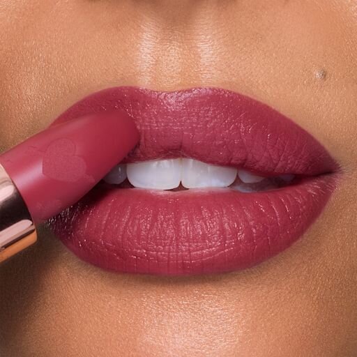 Pillow Talk LOVE EFFECT POMADKA MATTE REVOLUTION – DREAM TALK