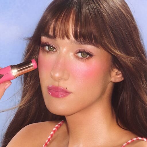 ZESTAW KOSMETYCZNY UNREAL BLUSH, PROTECT & SET TRIO