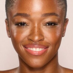 UNREAL SKIN SHEER GLOW TINT NAWILŻAJĄCY PODKŁAD W SZTIFCIE 12.5 TAN
