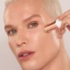 UNREAL SKIN SHEER GLOW TINT NAWILŻAJĄCY PODKŁAD W SZTIFCIE 6 MEDIUM