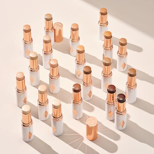 UNREAL SKIN SHEER GLOW TINT NAWILŻAJĄCY PODKŁAD W SZTIFCIE 3 FAIR