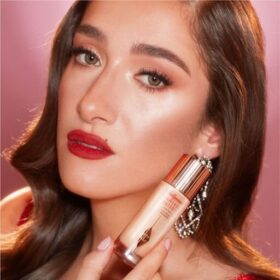 ZESTAW CHARLOTTE'S FLAWLESS, PORELESS GLOW – MAGICZNE OSZCZĘDNOŚCI