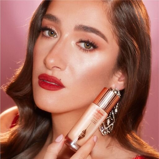 ZESTAW CHARLOTTE'S FLAWLESS, PORELESS GLOW – MAGICZNE OSZCZĘDNOŚCI